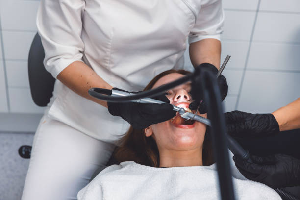 Best Emergency Broken Tooth Repair in Beverly Hills, FL